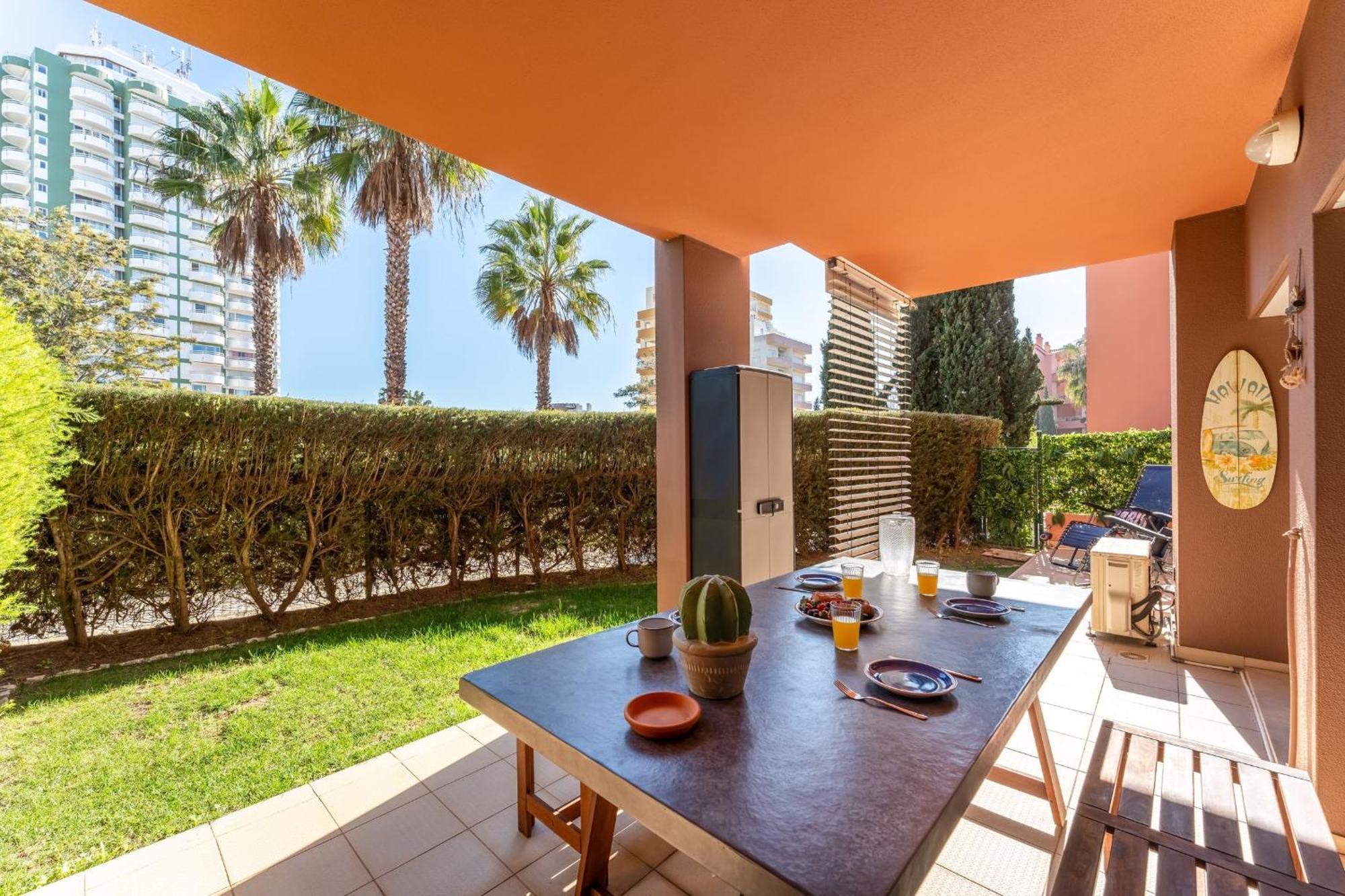 פורטימאו Serene Ocean 1 Bdr Apartment With Patio By Lovelystay מראה חיצוני תמונה